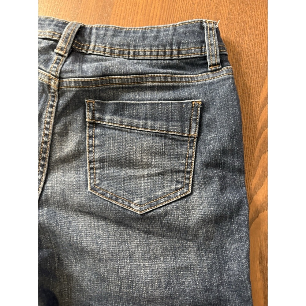St Johns Bay Ladies Denim Shorts Size 4 Classic Cotton Blend Dark Stone Wash - Picture 12 of 12